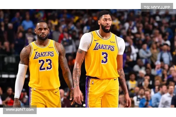 NBA总决赛第二场精彩对决展开 火箭与勇士激烈拼搏谁能占得先机 NBA总决赛第二场精彩对决展开 火箭与勇士激烈拼搏谁能占得先机